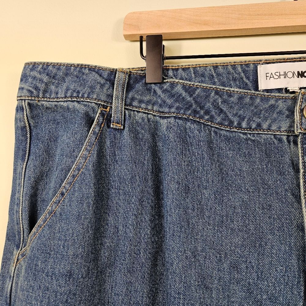 NWT Fashion Nova “Star of the Night” Baggy Jeans – Medium Wash 22 - Picture 6 of 15